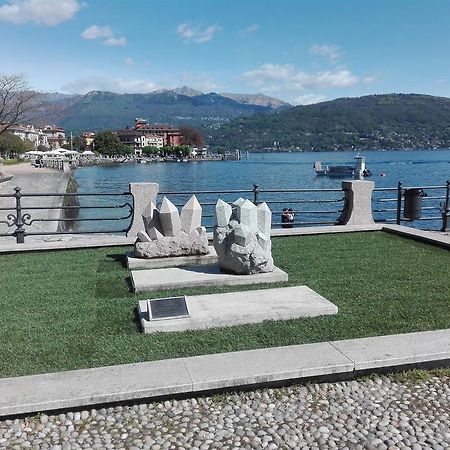 Hotel Elvezia Lake Maggiore Exterior photo